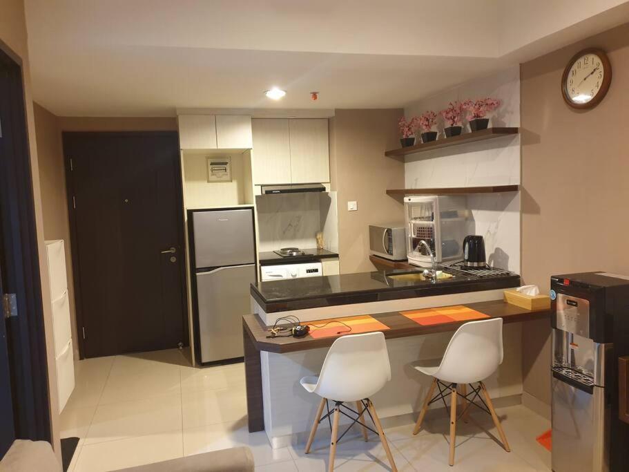 Cozy Room In Orange County Suite-Apartment In Lippo-Cikarang Cbd 외부 사진